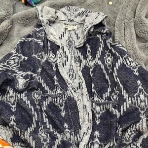 Roxy patterned beach cover